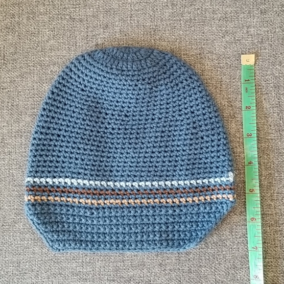 ⭐HOST PICK! ⭐ NWOT Crochet Hat & Booties - Picture 7 of 7